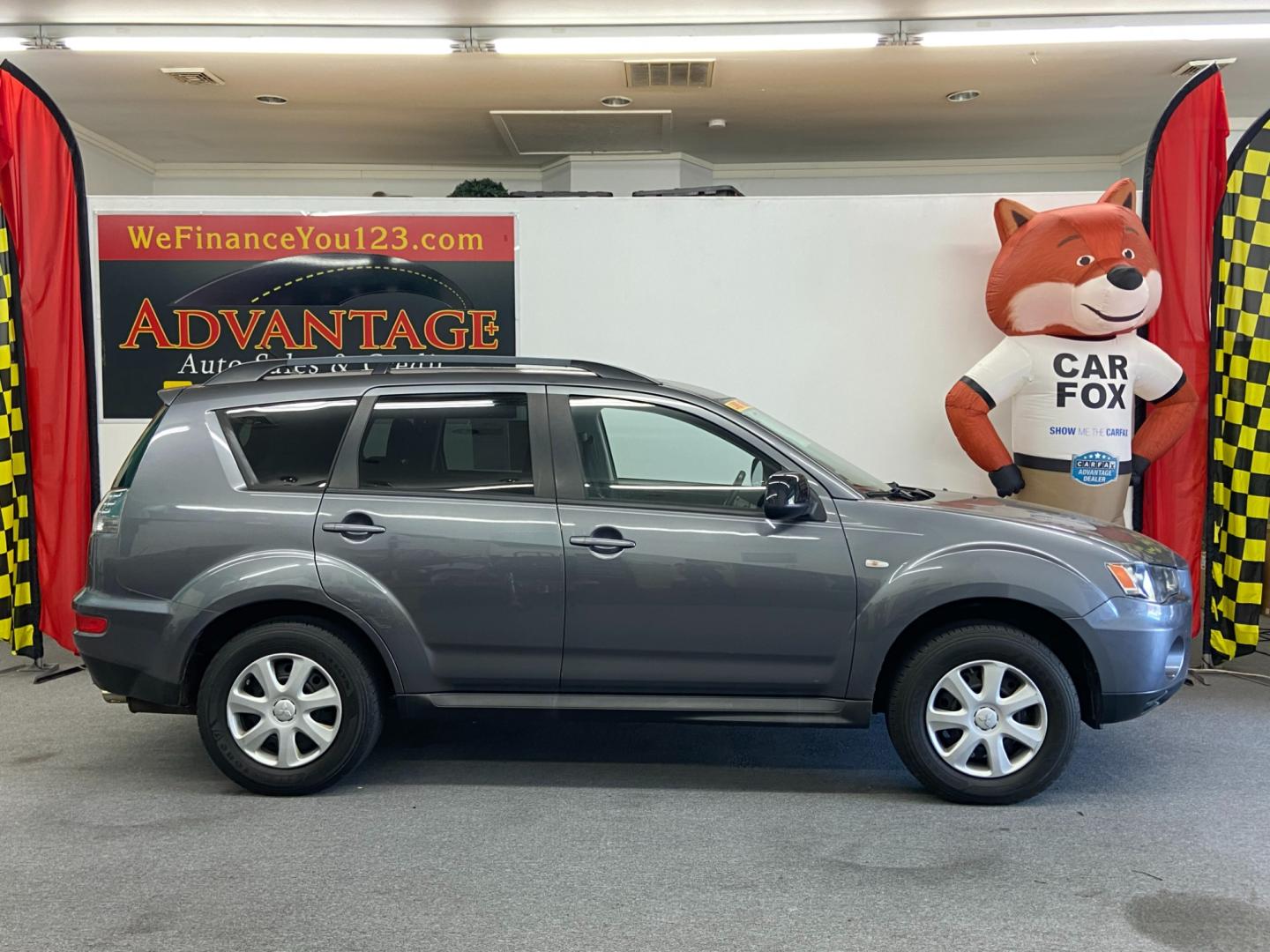 2012 GREY Mitsubishi Outlander ES 2WD (JA4AS2AW9CU) with an 2.4L L4 DOHC 16V engine, Continuously Variable Transmission transmission, located at 533 S West End Blvd., Quakertown, PA, 18951, (877) 257-4995, 40.343994, -75.303604 - Photo#0