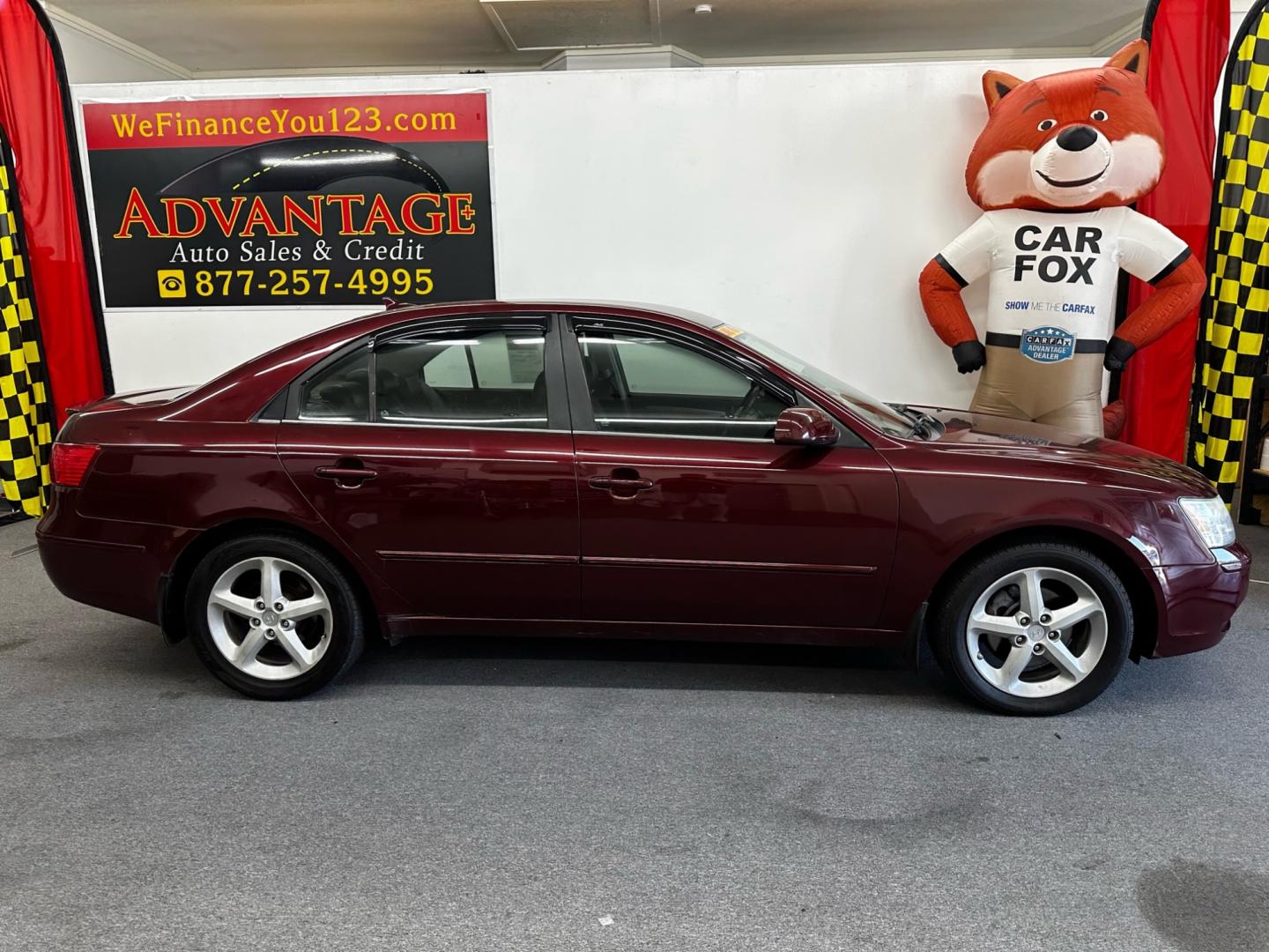 2010 RED Hyundai Sonata Limited V6 (5NPEU4AF2AH) with an 3.3L V6 DOHC 24V engine, 5-Speed Automatic transmission, located at 533 S West End Blvd., Quakertown, PA, 18951, (877) 257-4995, 40.343994, -75.303604 - INCLUDED IN THE SALE PRICE OF EVERY VEHICLE: 48 Hour Money Back Guarantee 6 Month - 6,000 Mile Warranty Brand New PA State Inspection & Emission $10 Oil Changes for the Life of the Loan Complete CARFAX - Photo#0