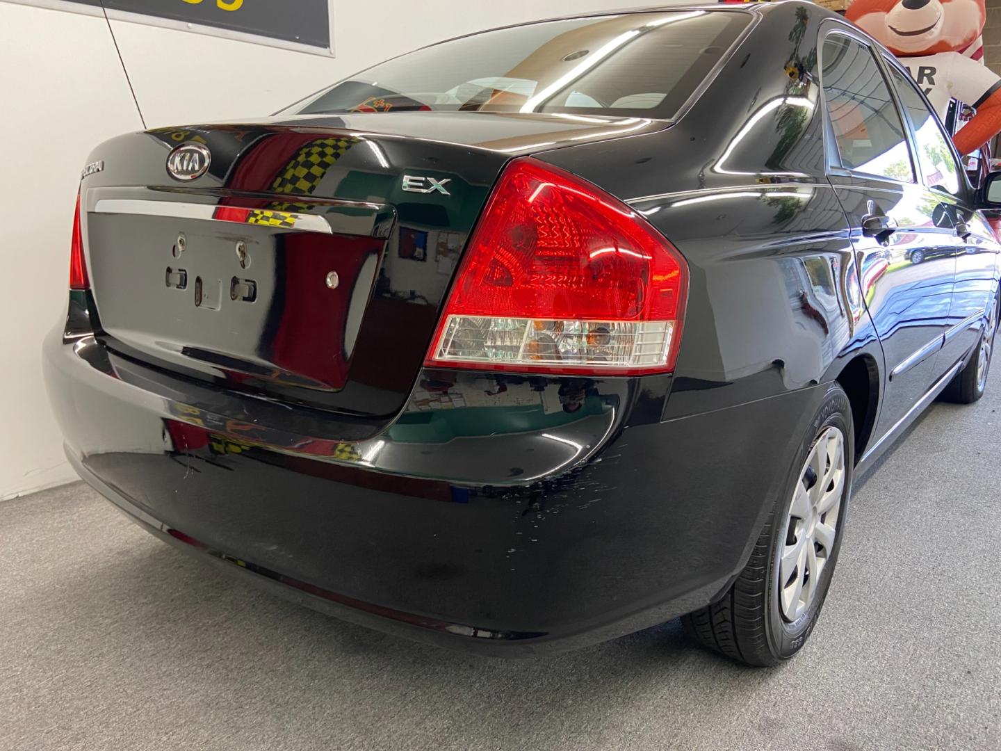 2009 Black Kia Spectra EX (KNAFE222395) with an 2.0L L4 DOHC 16V engine, located at 533 S West End Blvd., Quakertown, PA, 18951, (877) 257-4995, 40.343994, -75.303604 - Photo#2