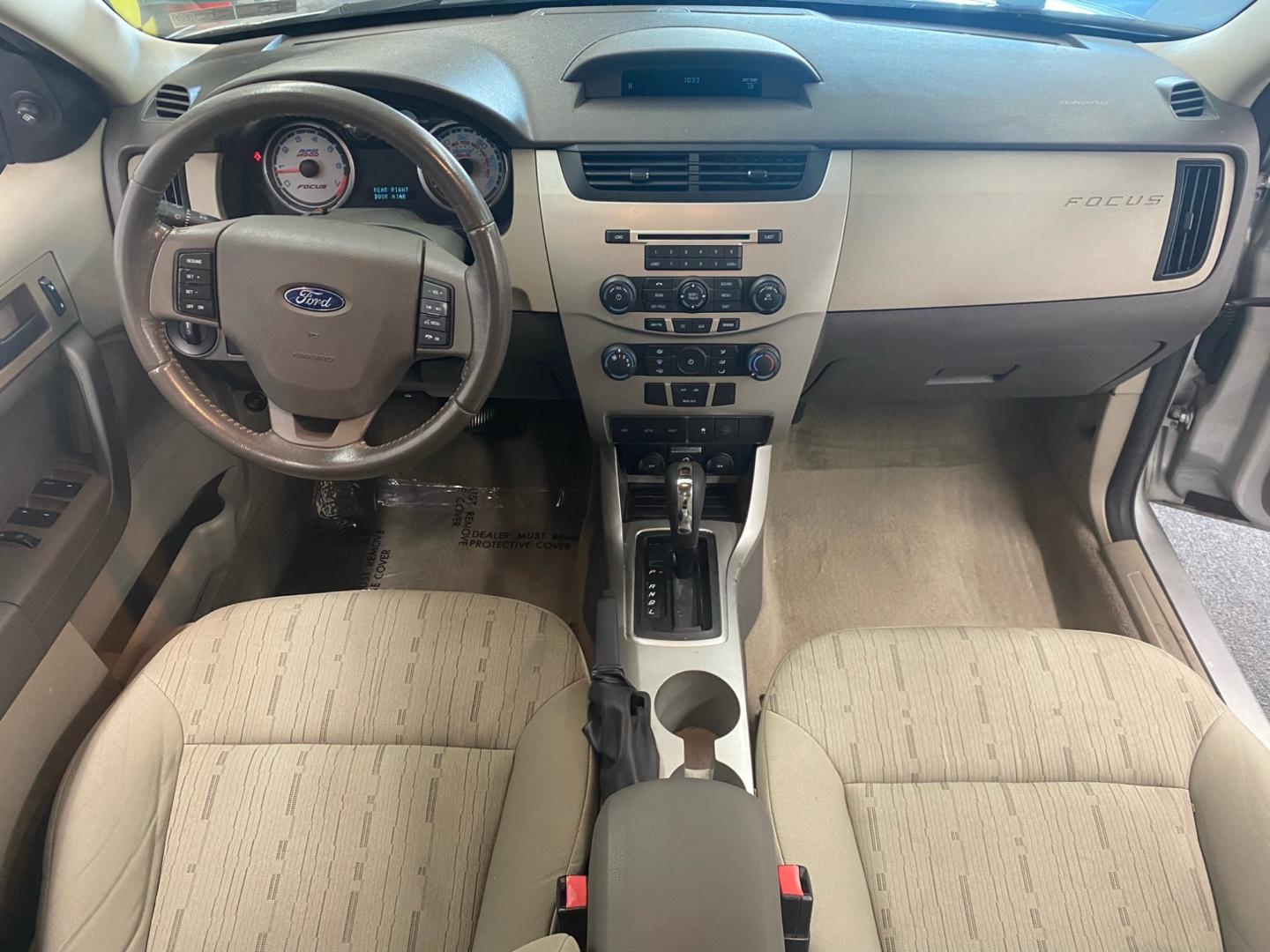 2010 SILVER Ford Focus (1FAHP3FN5AW) , AUTOMATIC transmission, located at 533 S West End Blvd., Quakertown, PA, 18951, (877) 257-4995, 40.343994, -75.303604 - INCLUDED IN THE SALE PRICE OF EVERY VEHICLE: 48 Hour Money Back Guarantee 6 Month - 6,000 Mile Warranty Brand New PA State Inspection & Emission $10 Oil Changes for the Life of the Loan Complete CARFAX - Photo#6