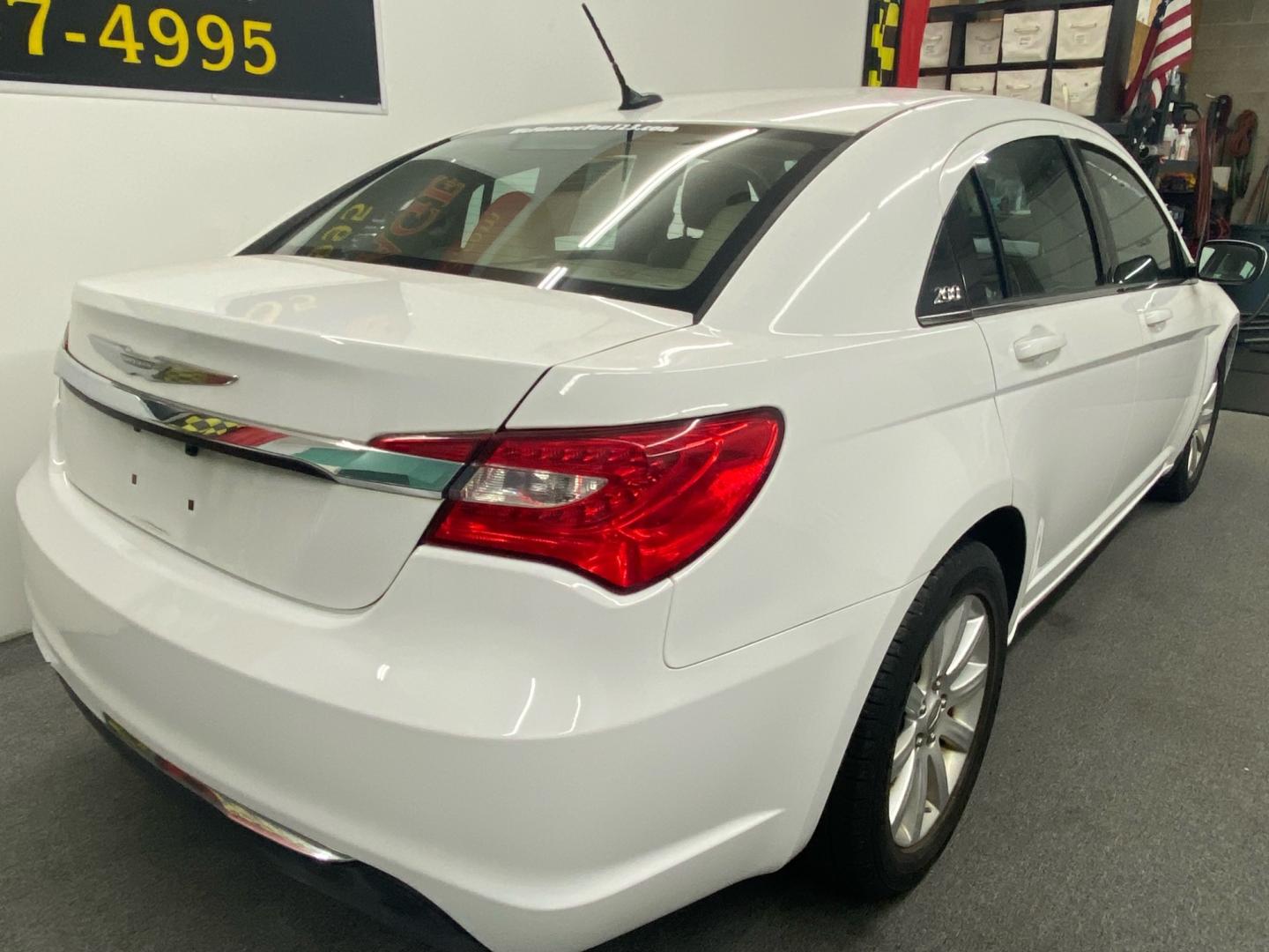 2012 White /Tan Chrysler 200 (1C3CCBBB8CN) , located at 533 S West End Blvd., Quakertown, PA, 18951, (877) 257-4995, 40.343994, -75.303604 - Photo#2