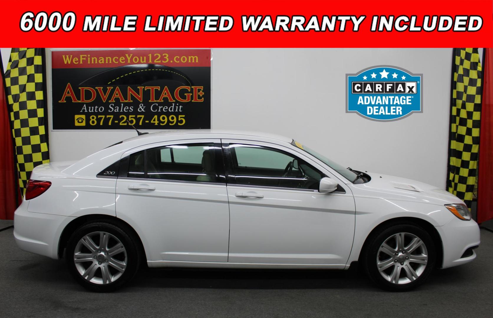 2013 WHITE /Tan Chrysler 200 LX (1C3CCBABXDN) with an 2.4L L4 DOHC 16V engine, 6-Speed Automatic transmission, located at 533 S West End Blvd., Quakertown, PA, 18951, (877) 257-4995, 40.343994, -75.303604 - INCLUDED IN THE SALE PRICE OF EVERY VEHICLE: 48 Hour Money Back Guarantee 6 Month - 6,000 Mile Warranty Brand New PA State Inspection & Emission $10 Oil Changes for the Life of the Loan Complete CARFAX - Photo#0