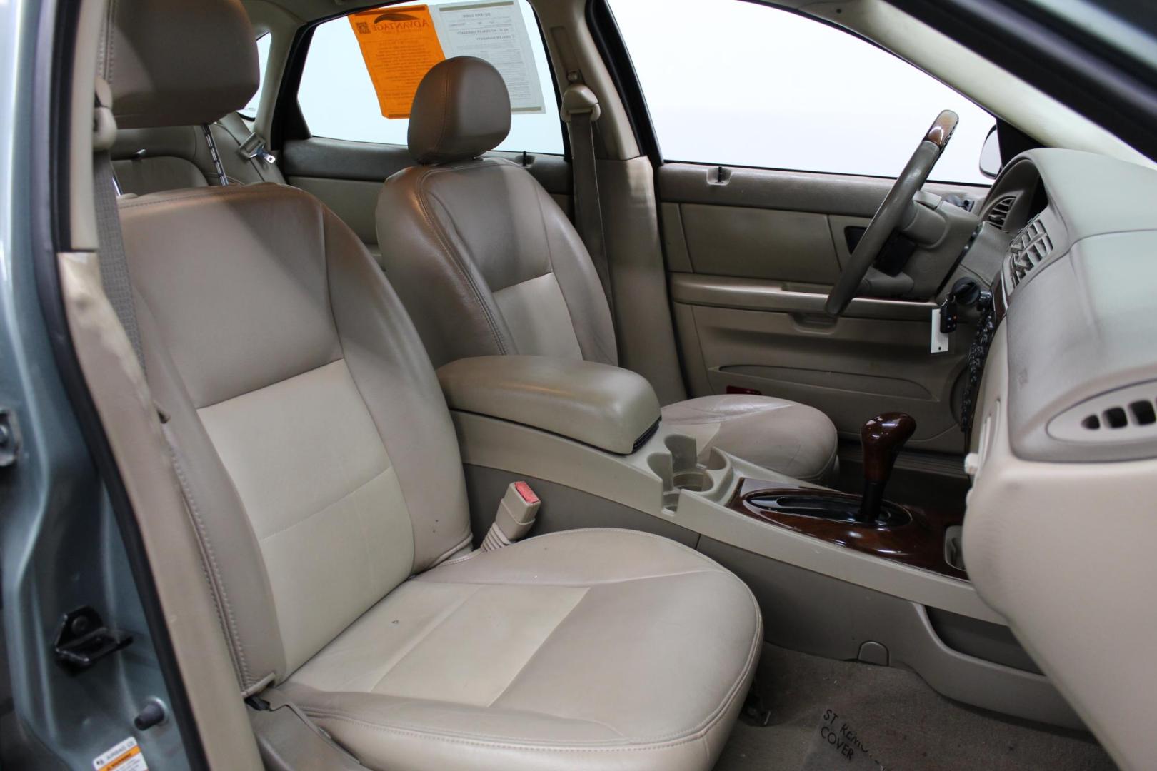 2005 /Tan Ford Taurus SEL (1FAHP56S85A) with an 3.0L V6 DOHC 24V engine, 4-Speed Automatic Overdrive transmission, located at 533 S West End Blvd., Quakertown, PA, 18951, (877) 257-4995, 40.343994, -75.303604 - INCLUDED IN THE SALE PRICE OF EVERY VEHICLE: 48 Hour Money Back Guarantee 6 Month - 6,000 Mile Warranty Brand New PA State Inspection & Emission $10 Oil Changes for the Life of the Loan Complete CARFAX - Photo#4